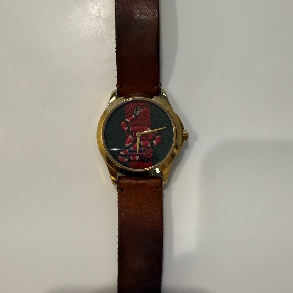 Gucci Brown and Gold Watch - Picture 4 of 4
